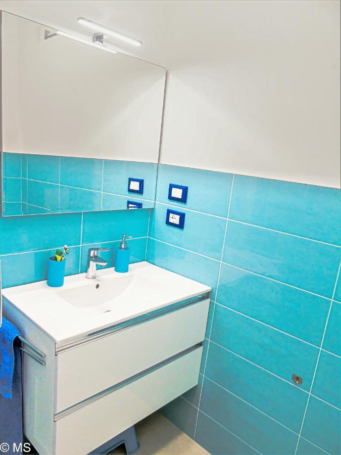 Pietra Home, Posto Auto, Ac ,Wifi, 150Mt Dal Mare Pietra Ligure Exterior photo